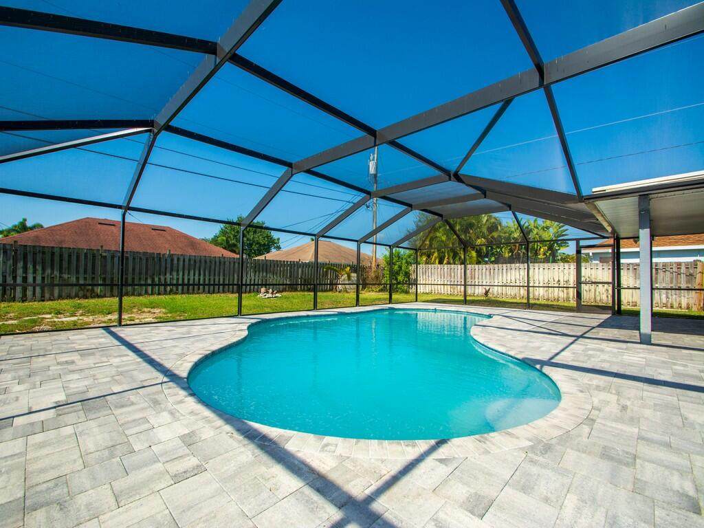 1266 Aragon Avenue - Photo 1