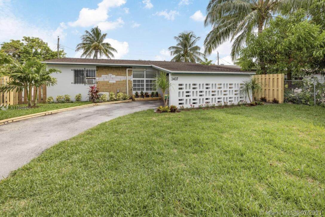 3437 Sw 12th Place Place - Photo 1
