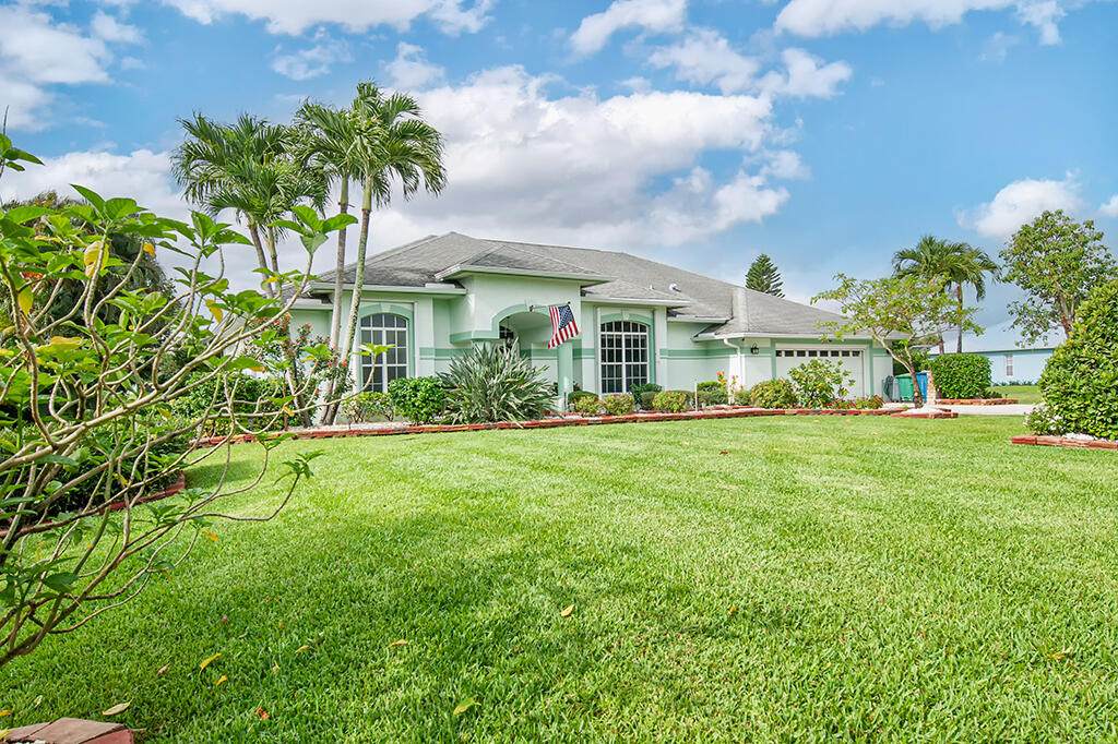 2608 River Shore Drive - Photo 1