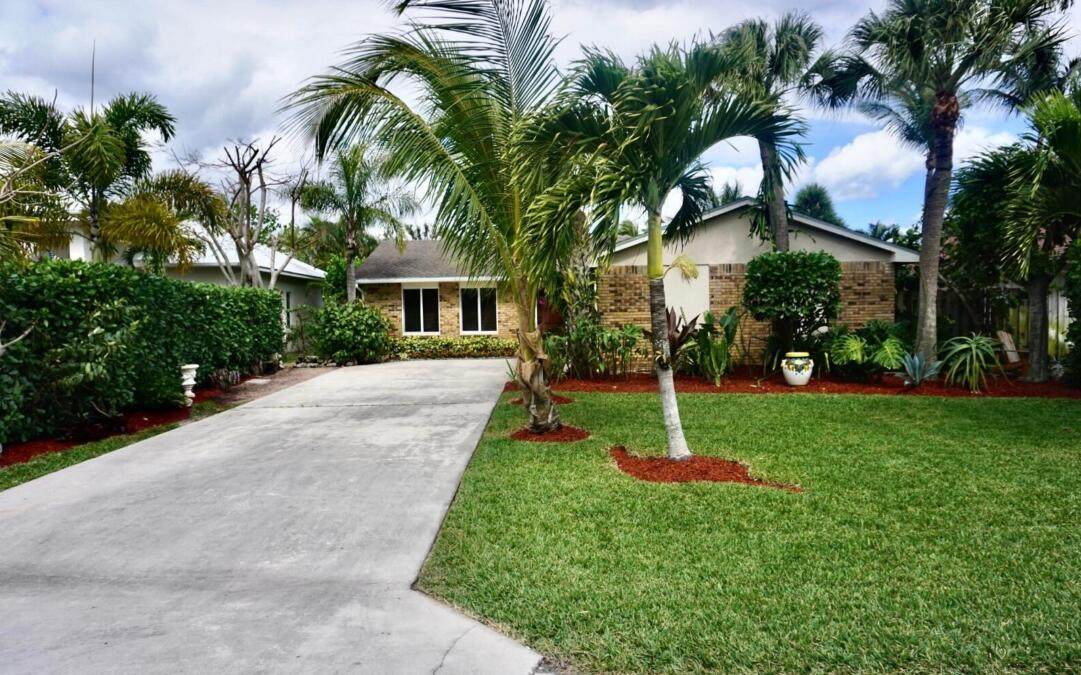 6259 Garrett Street - Photo 1