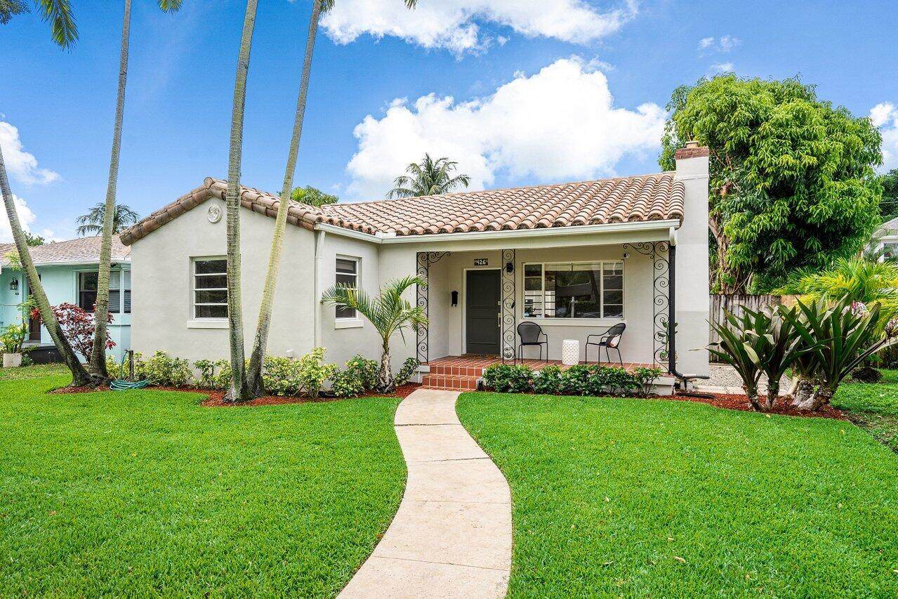 426 27th Street - Photo 1