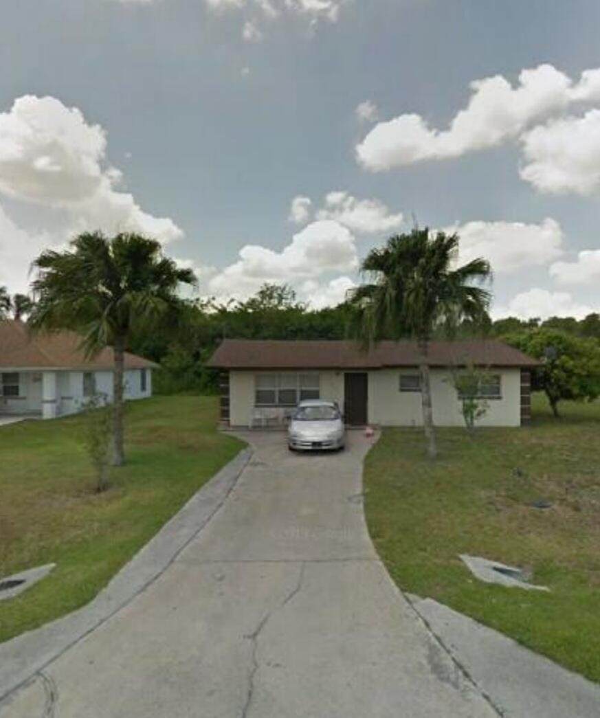 807 Breezewood Drive - Photo 1