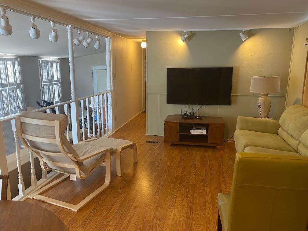 12 View Street - Photo 1