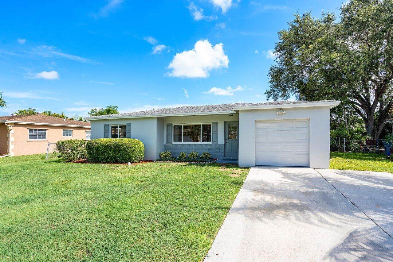 10695 Emperor Street - Photo 1