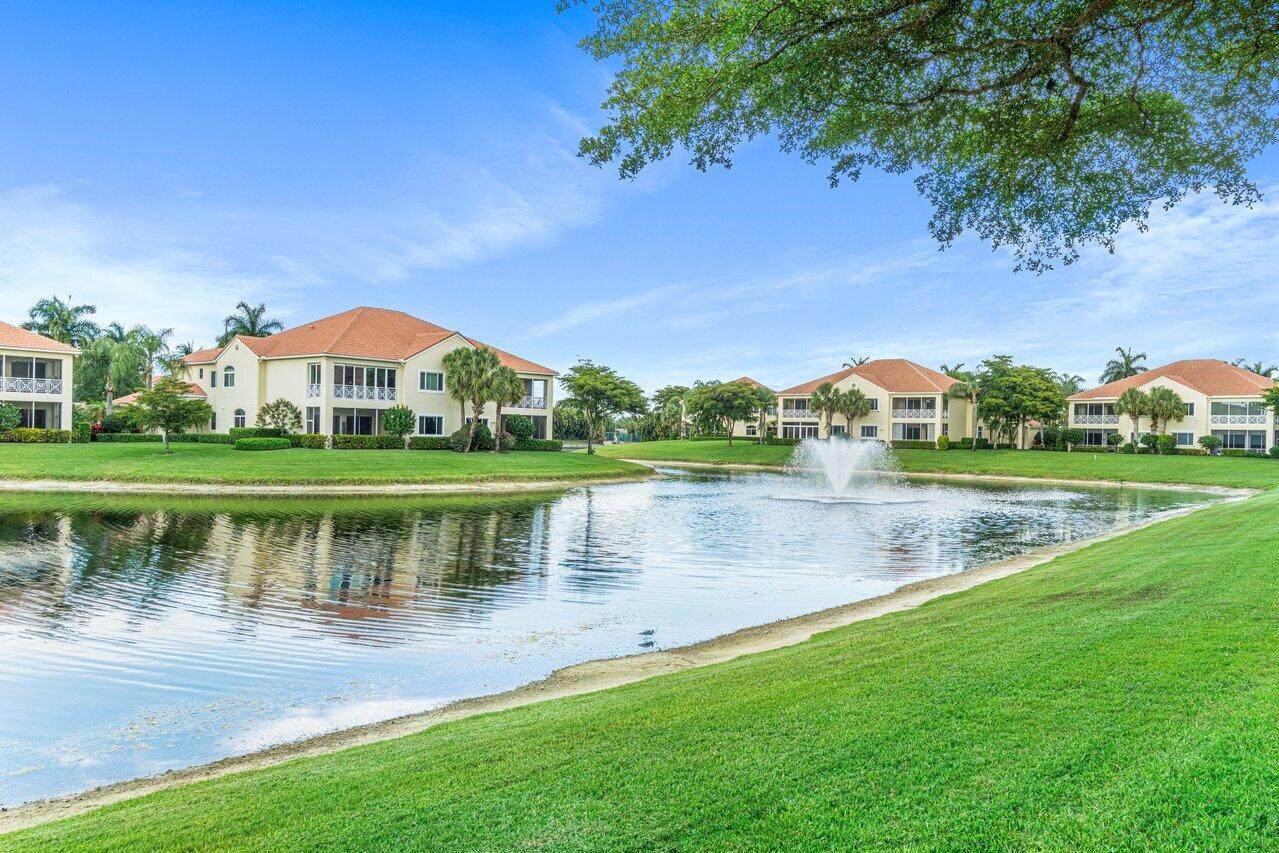 113 Palm Bay Drive - Photo 1