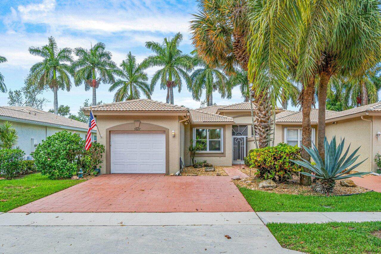 9627 Crescent View Drive - Photo 1