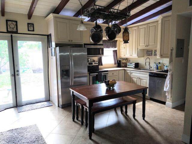 812 24th Avenue - Photo 1