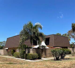 223 2nd Court - Photo 1