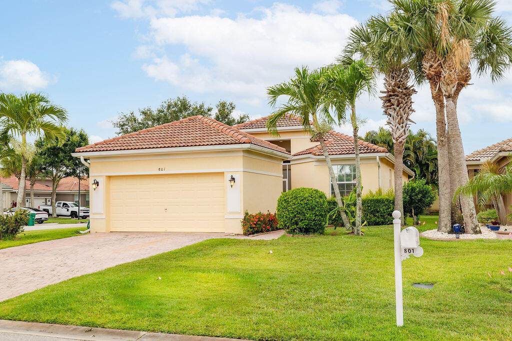 801 Rutherford Court - Photo 1