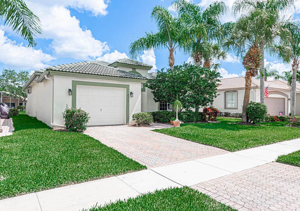 8215 Brindisi Lane - Photo 1