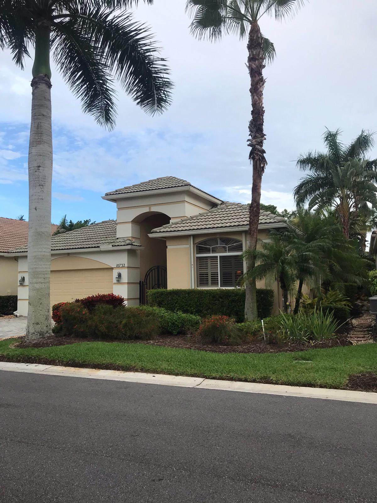 10732 Grande Boulevard - Photo 1