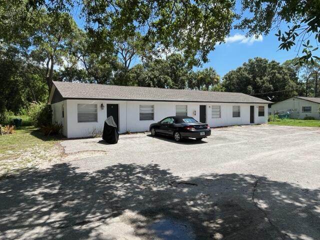 5006 Sanibel Avenue - Photo 1