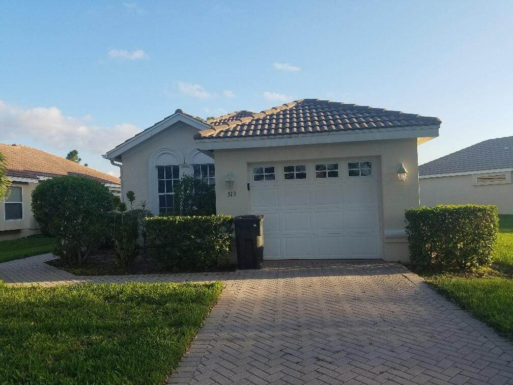 513 Treasure Cove - Photo 1