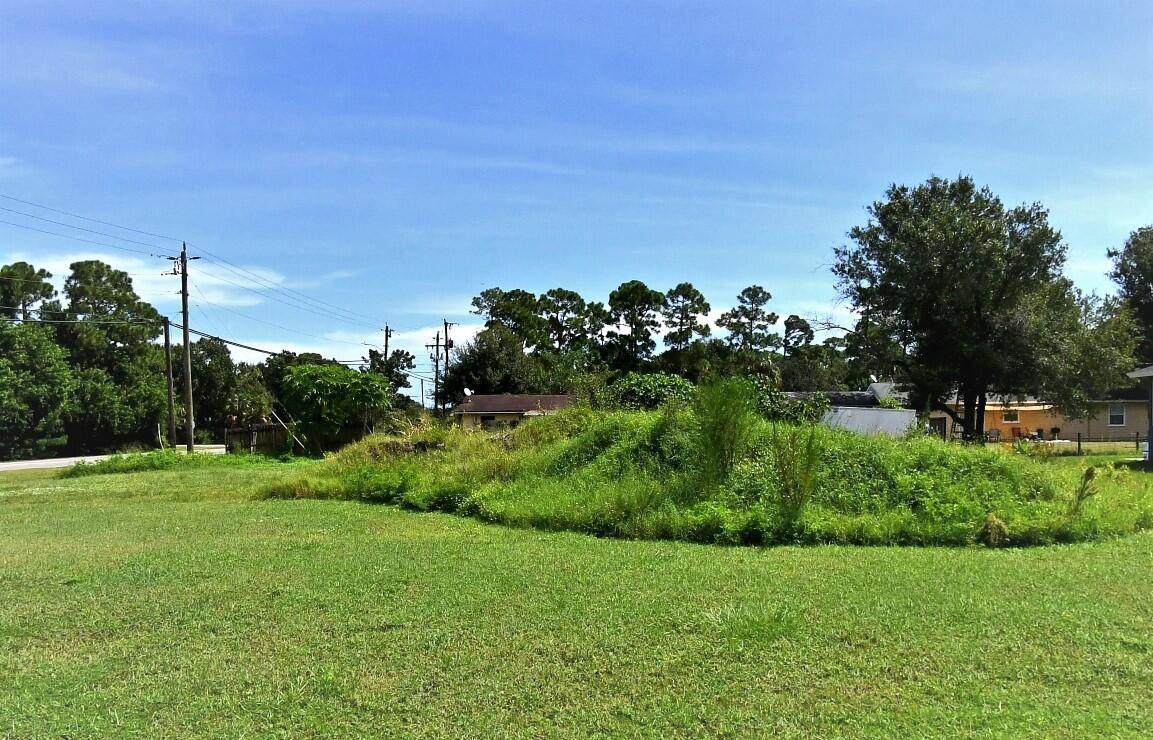 5400 Hickory Drive - Photo 1