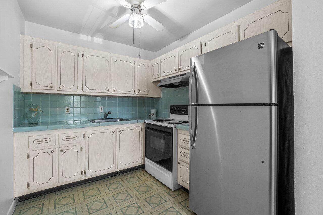 217 Northampton K - Photo 1