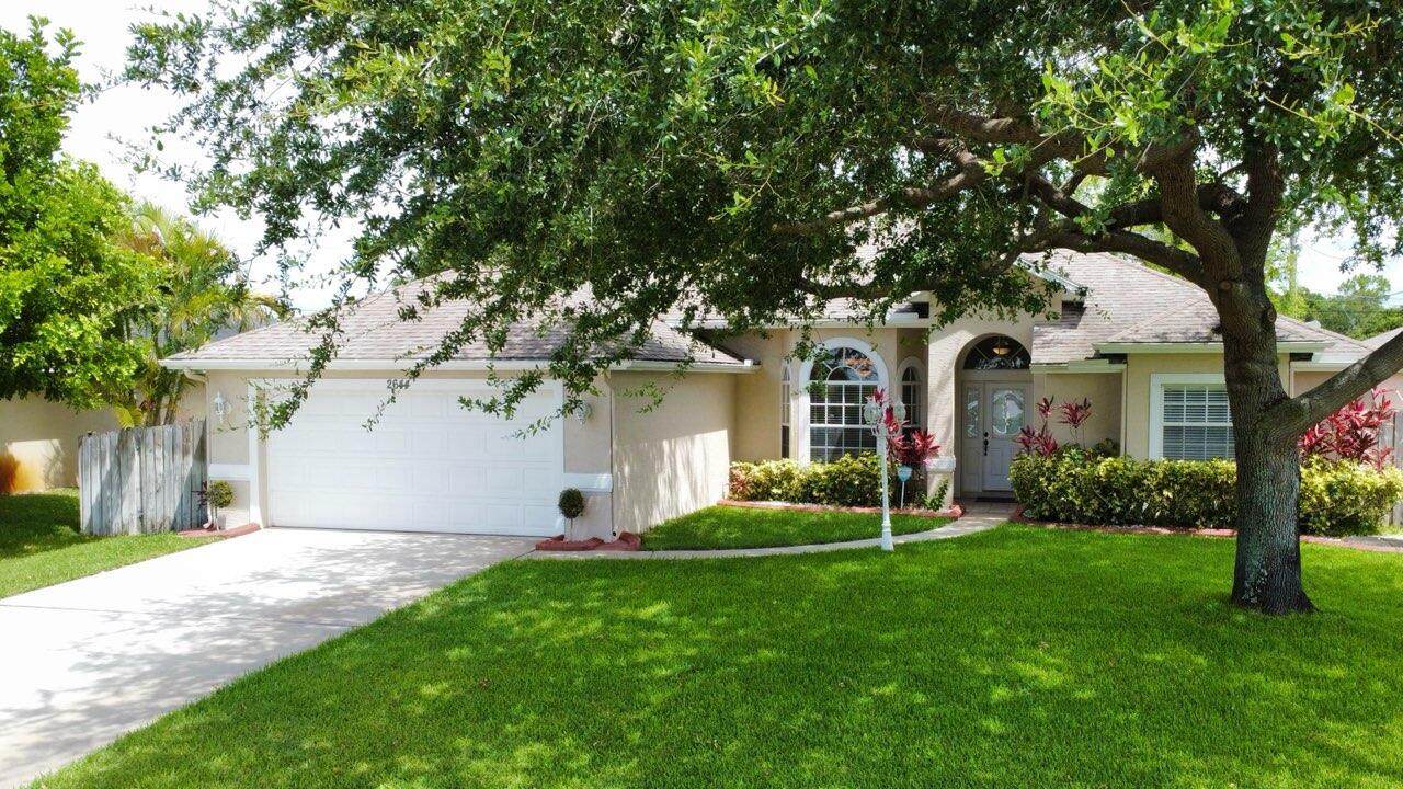2644 Harem Circle - Photo 1