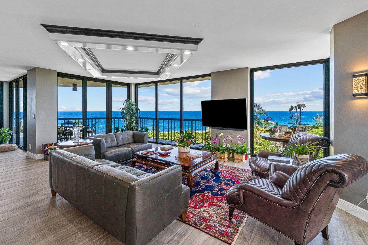2401 Ocean Boulevard - Photo 1