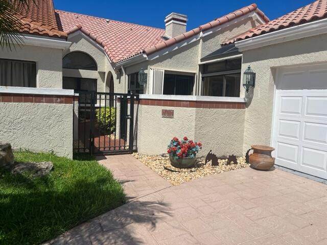 7417 Campo Florido - Photo 1