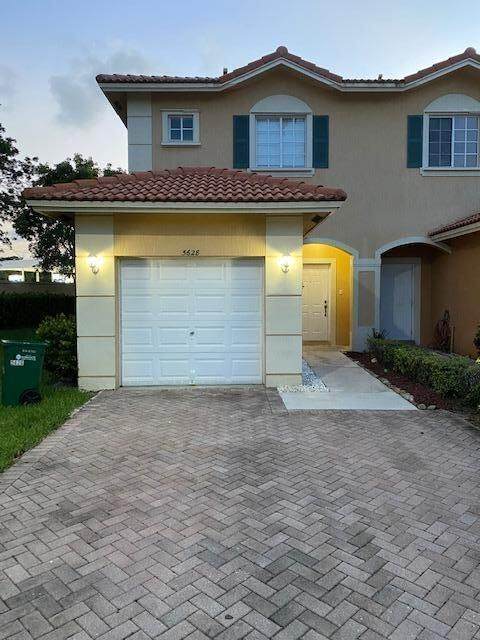 5628 Monte Carlo Lane - Photo 1