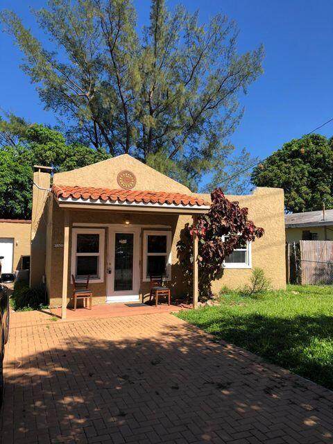 3500 Greenwood Avenue - Photo 1
