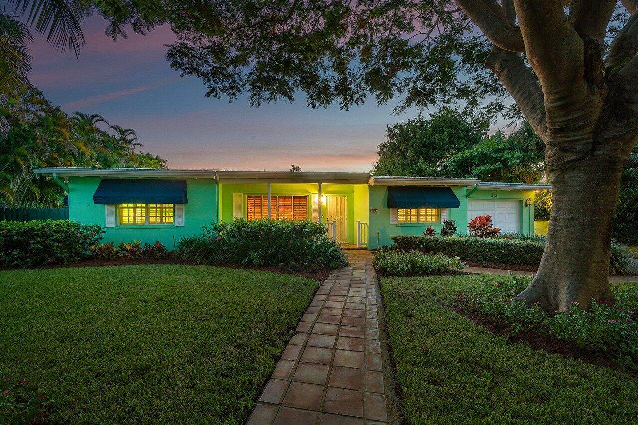 424 Palm Trail - Photo 1