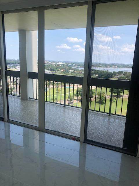 2000 Presidential Way - Photo 1