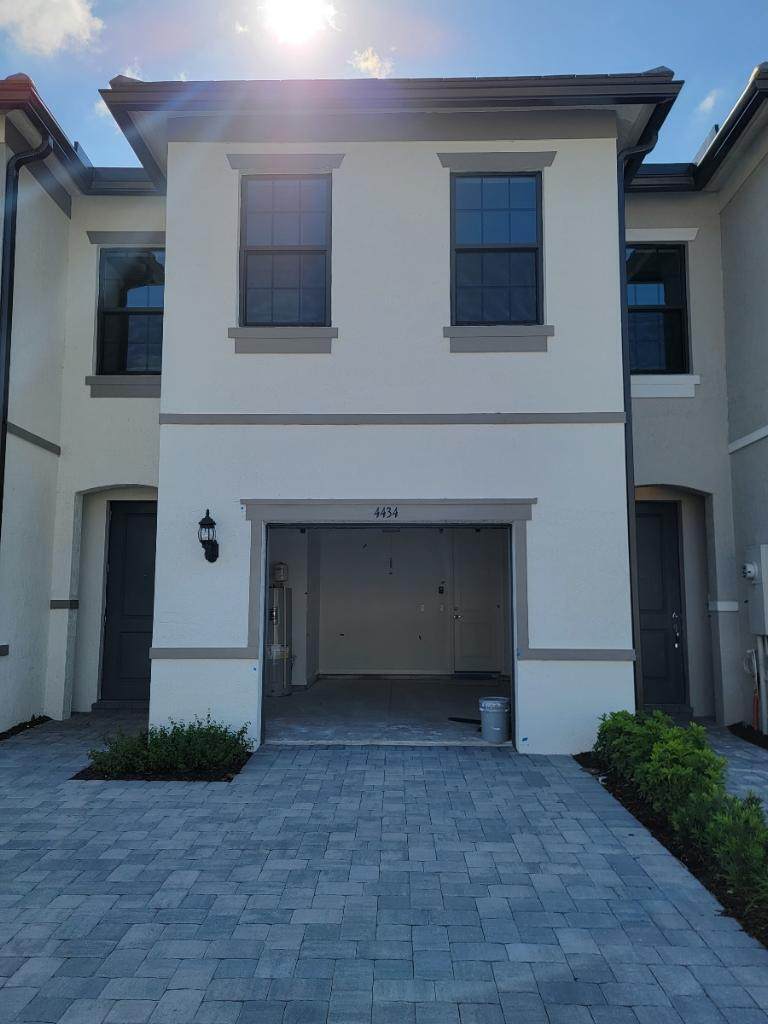4434 Appleton Circle - Photo 1