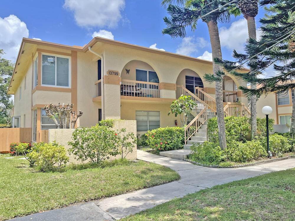 13789 Date Palm Court - Photo 1