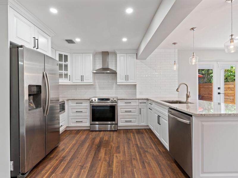 1632 L Street - Photo 1