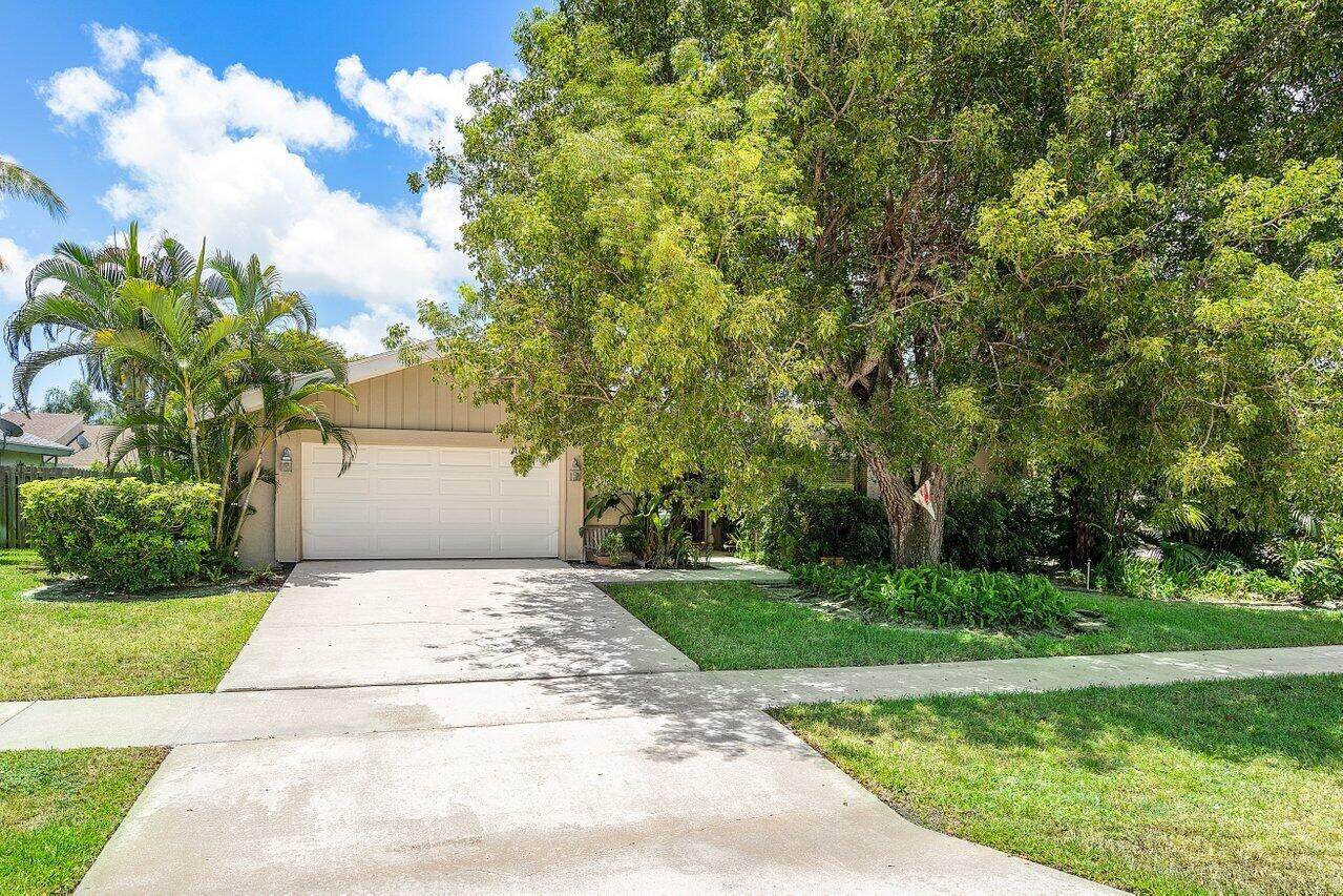 4178 Birchwood Drive - Photo 1