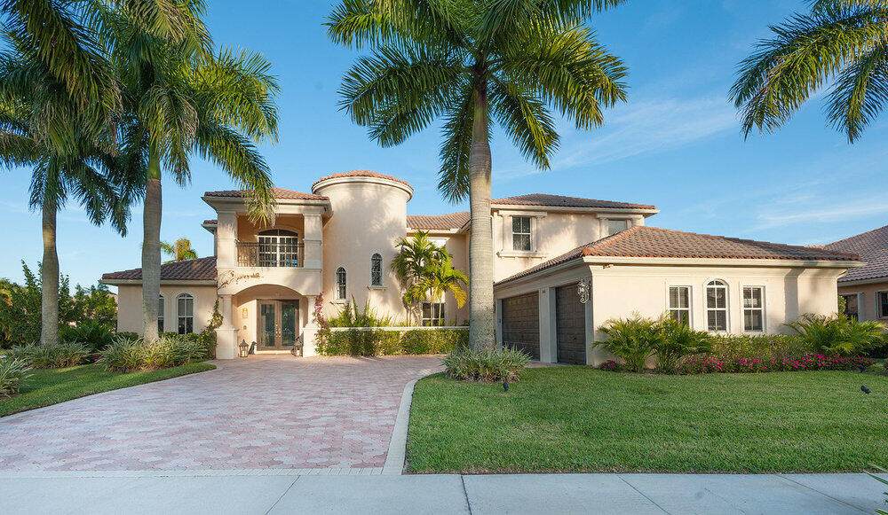 4510 Island Reef Drive - Photo 1