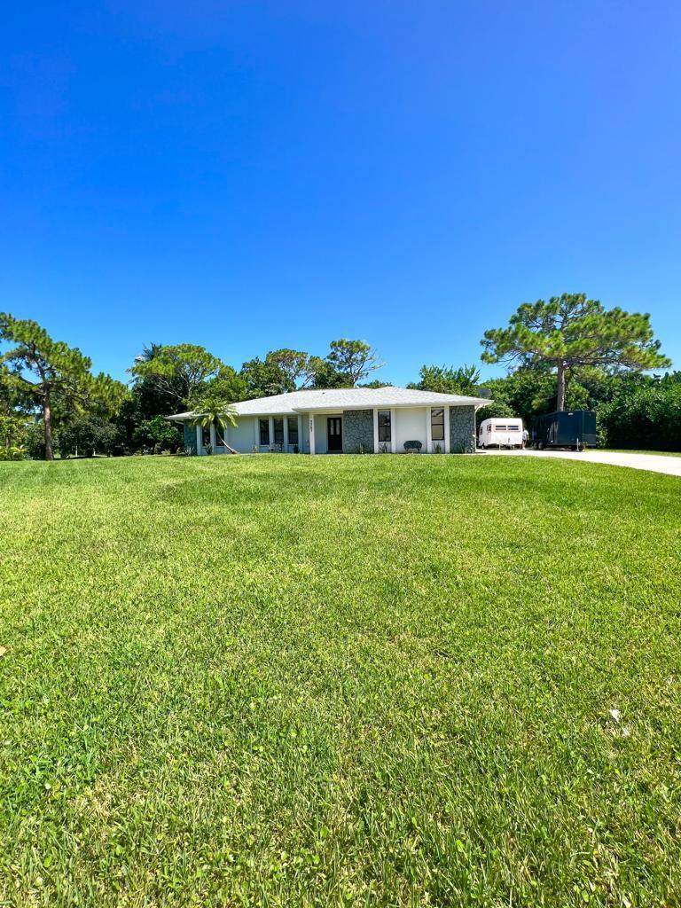 2367 Diamond Court - Photo 1