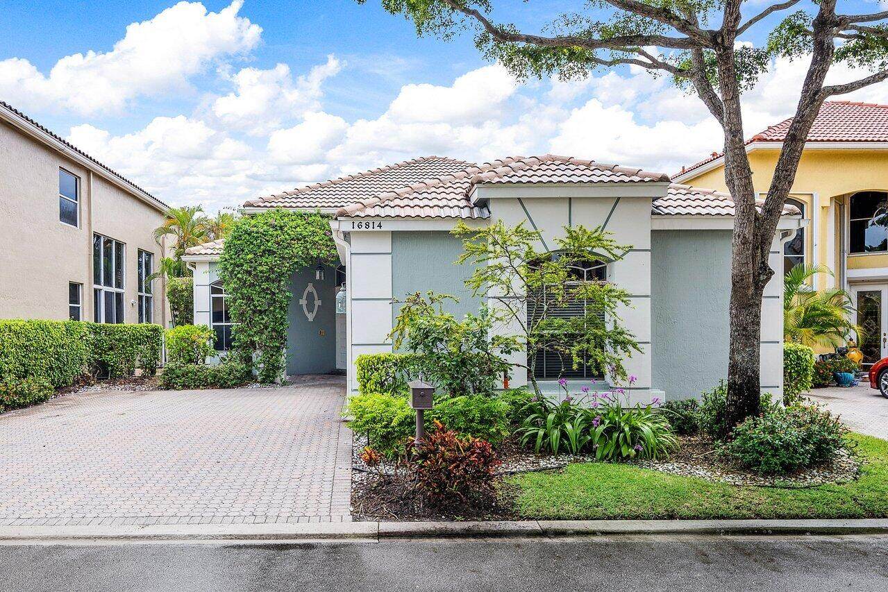 16814 Knightsbridge Lane - Photo 1