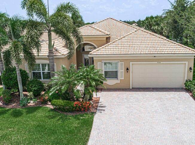 9088 Ribbons Ridge Point - Photo 1