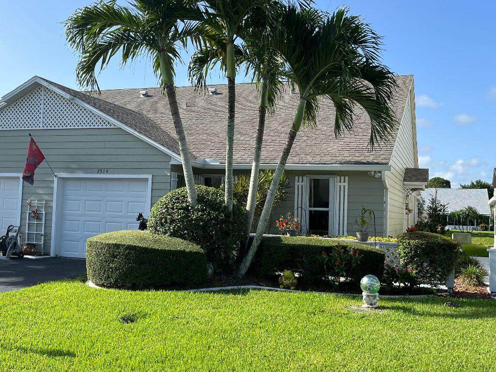2514 Tropical East Circle - Photo 1