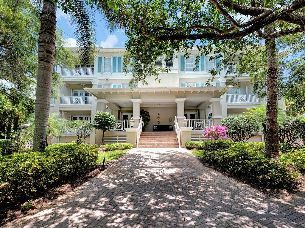 110 Island Plantation Terrace - Photo 1