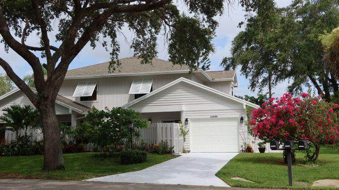 12688 Cascades Court - Photo 1