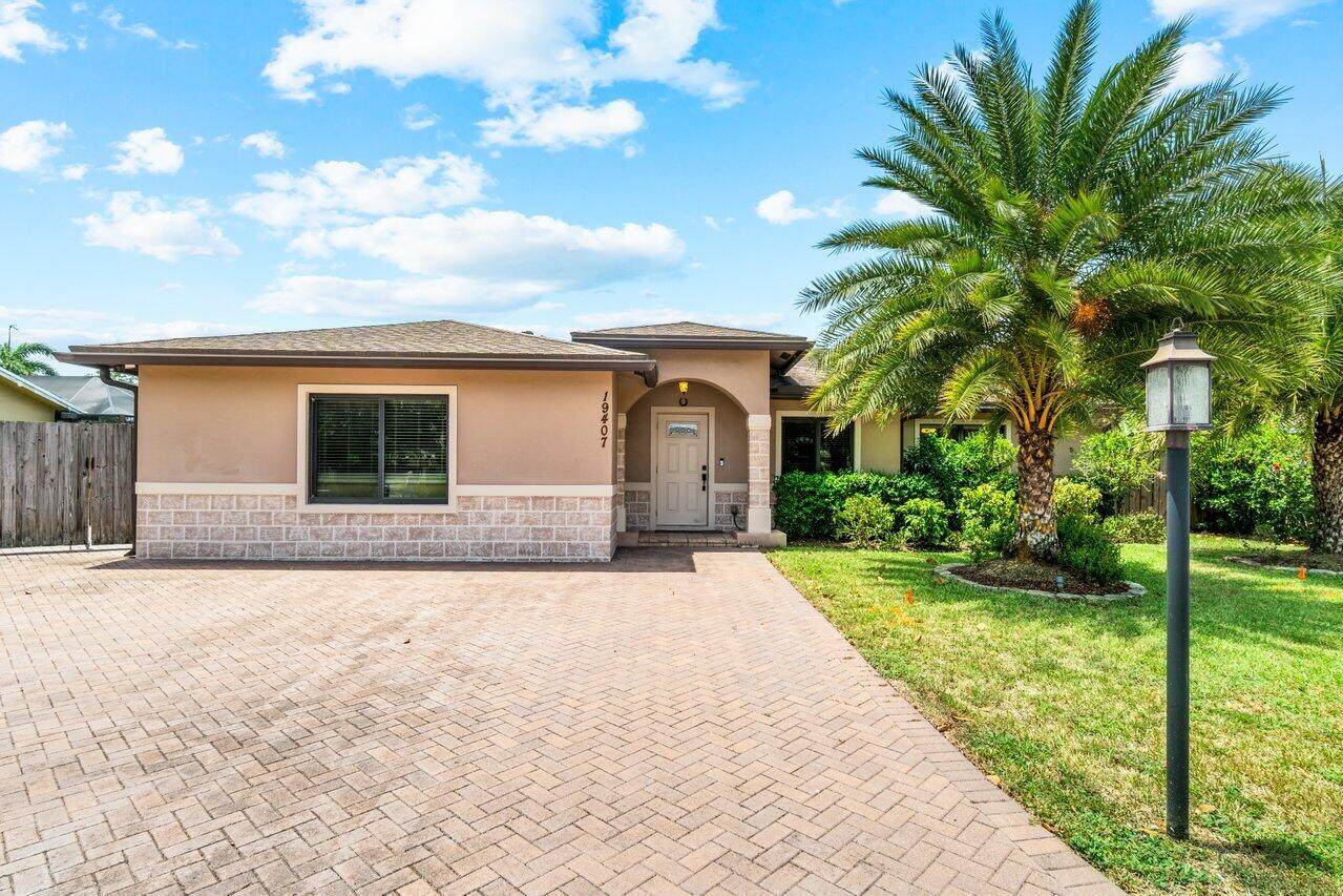 19407 Dakota Court - Photo 1