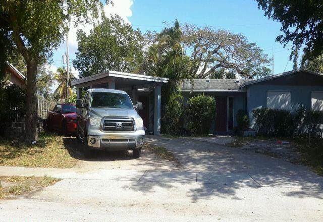 841 51st Street - Photo 1