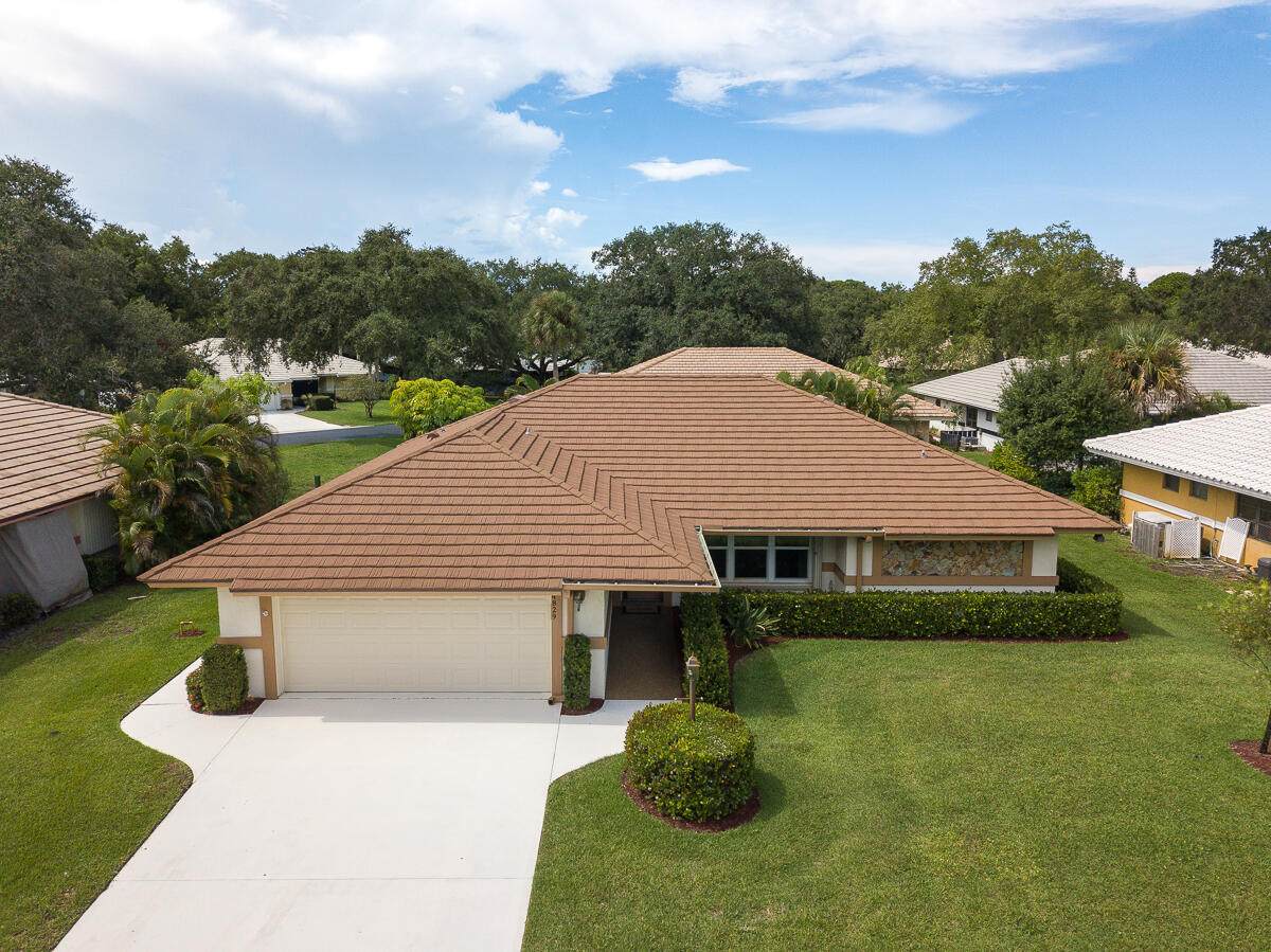 4829 Hanson Circle - Photo 1