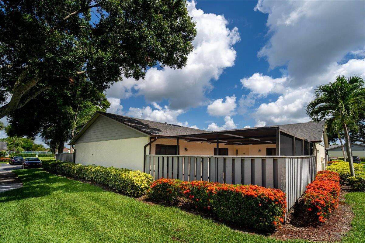 1305 Peppertree Trail - Photo 1