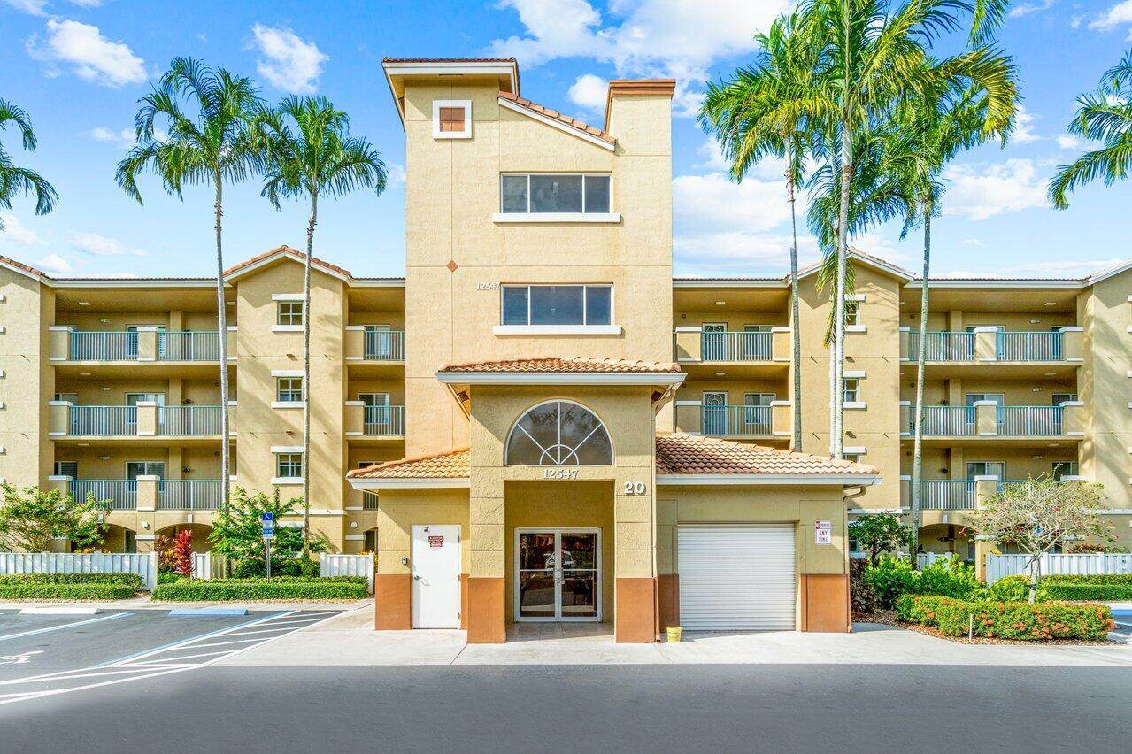 12547 Imperial Isle Drive - Photo 1