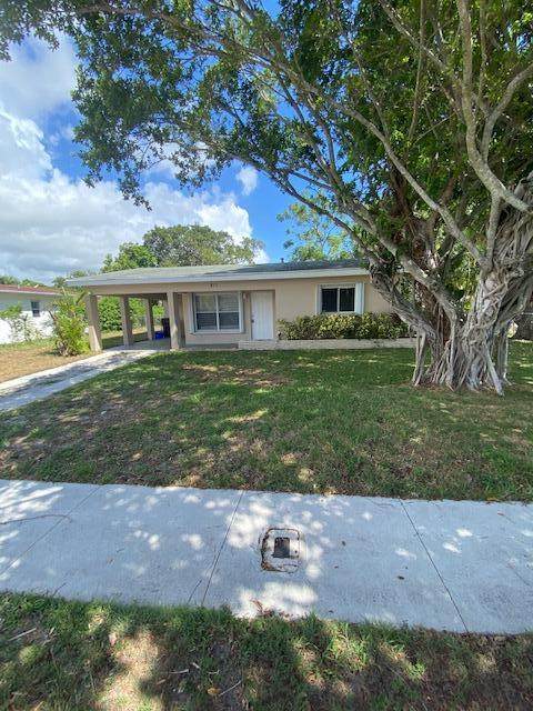 815 Hunter Street - Photo 1
