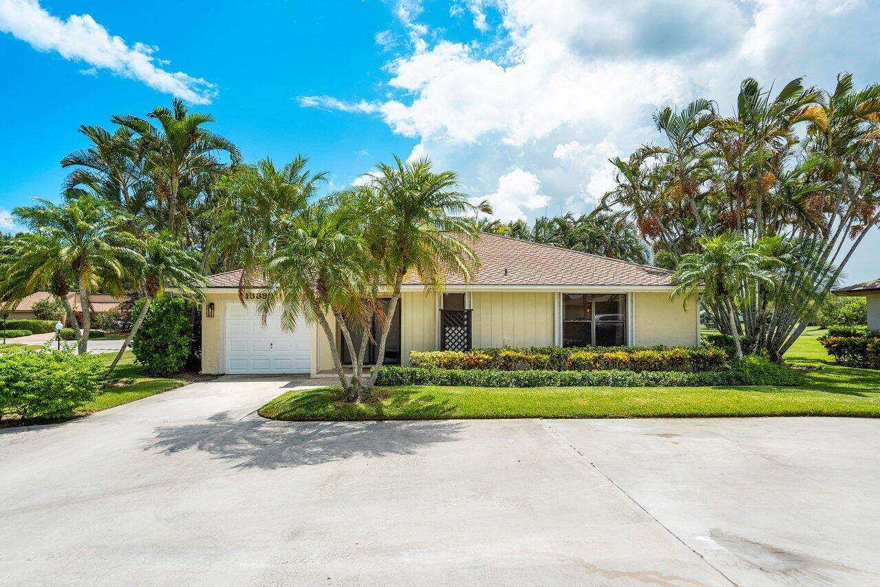 13395 Crosspointe Drive - Photo 1
