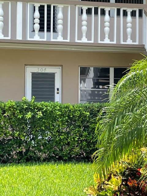 304 Windsor - Photo 1