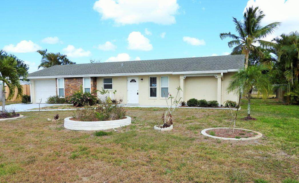 2013 Hideaway Circle - Photo 1