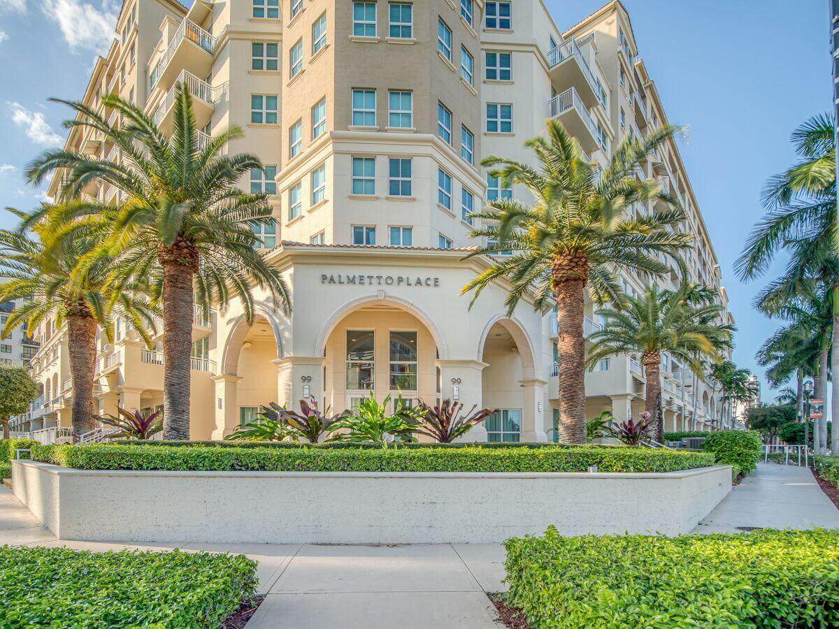 99 Mizner Boulevard - Photo 1