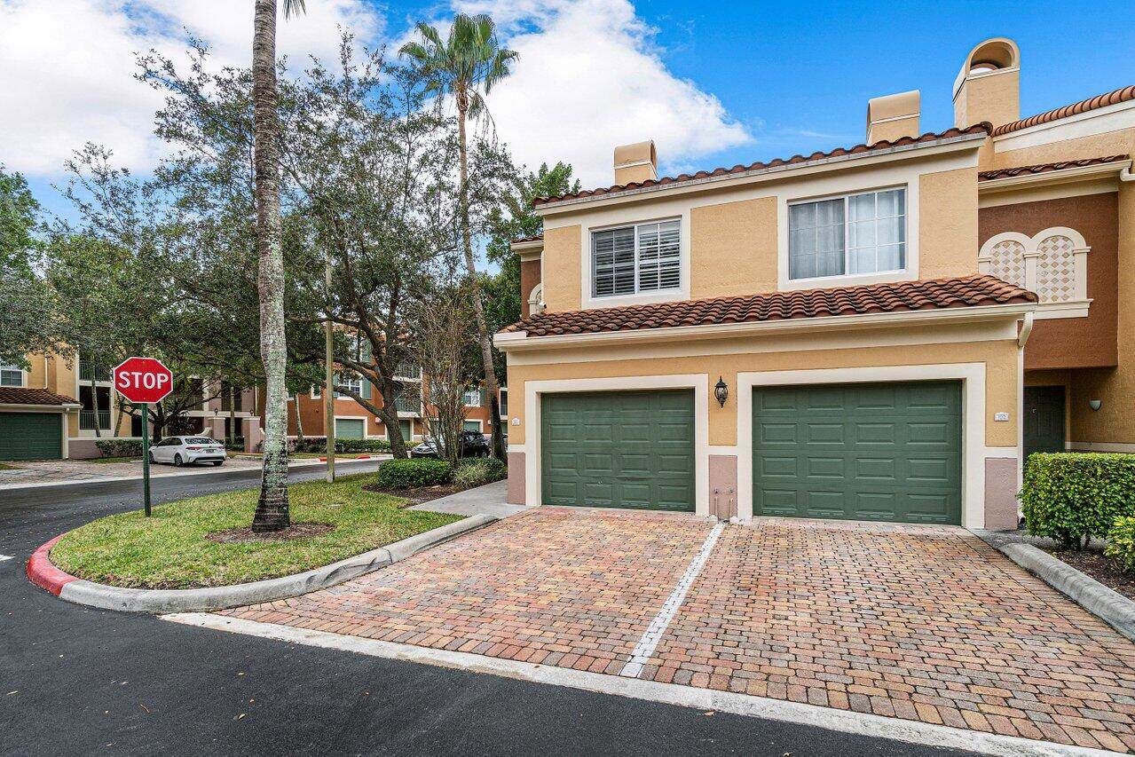 11785 Saint Andrews Place - Photo 1
