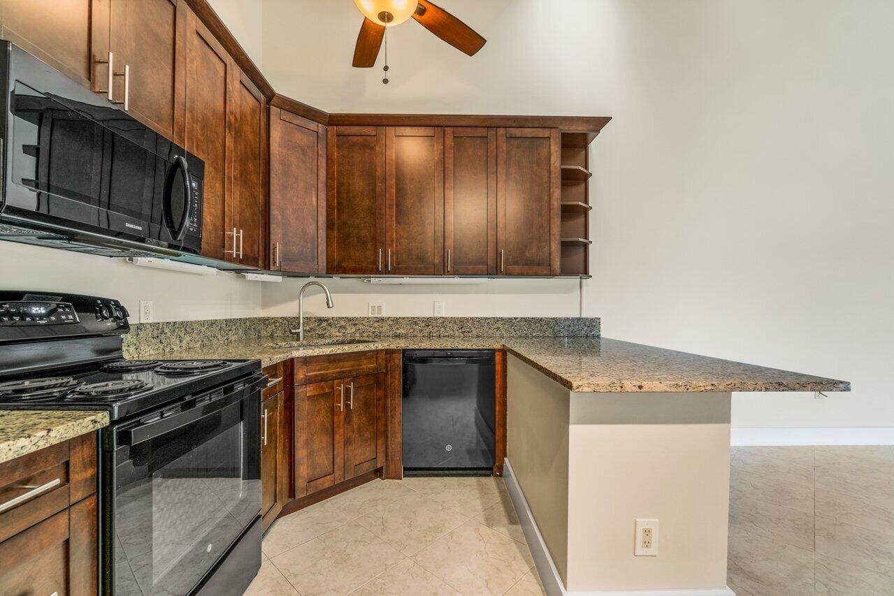 5946 Golden Eagle Circle - Photo 1