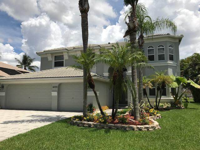 6533 Stonehurst Circle - Photo 1